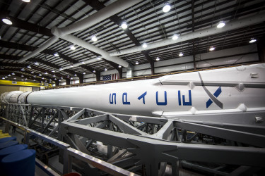 orbcomm_f9_in_hanger_2